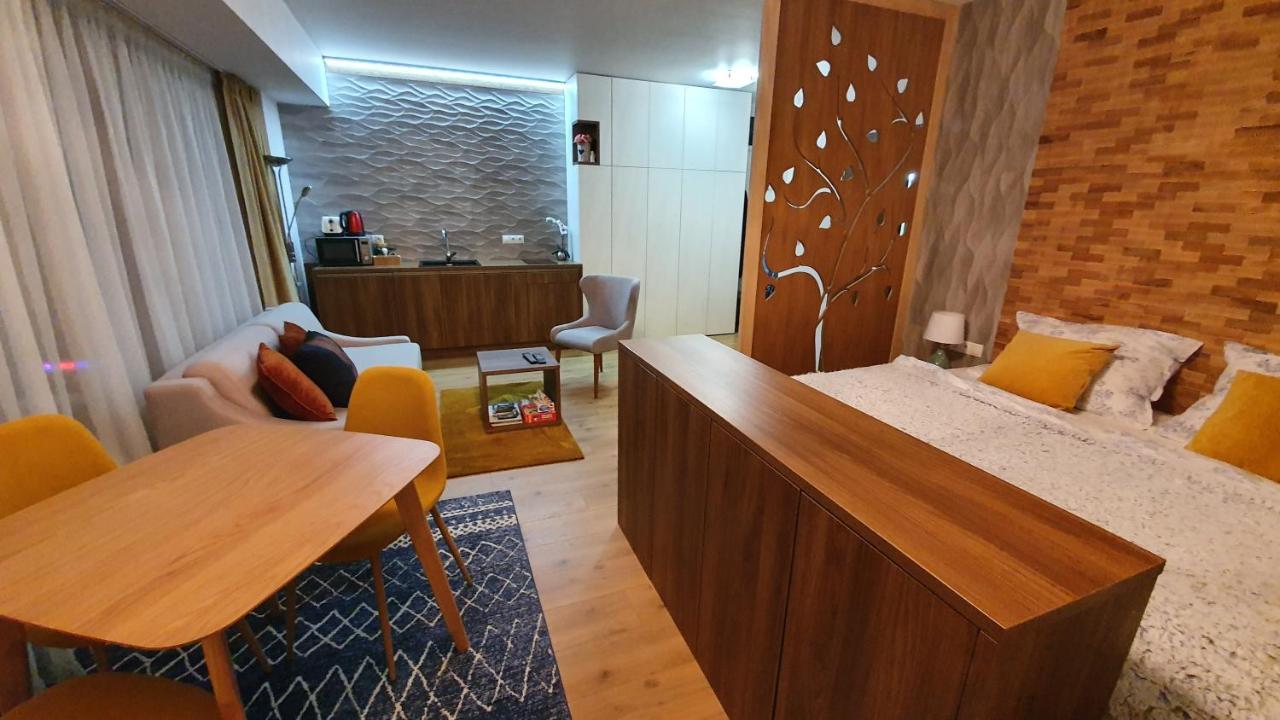 Rodinný privátny apartmán A309 v úplnom centre Starého Smokovca - tichá izba Vysoké Tatry Esterno foto